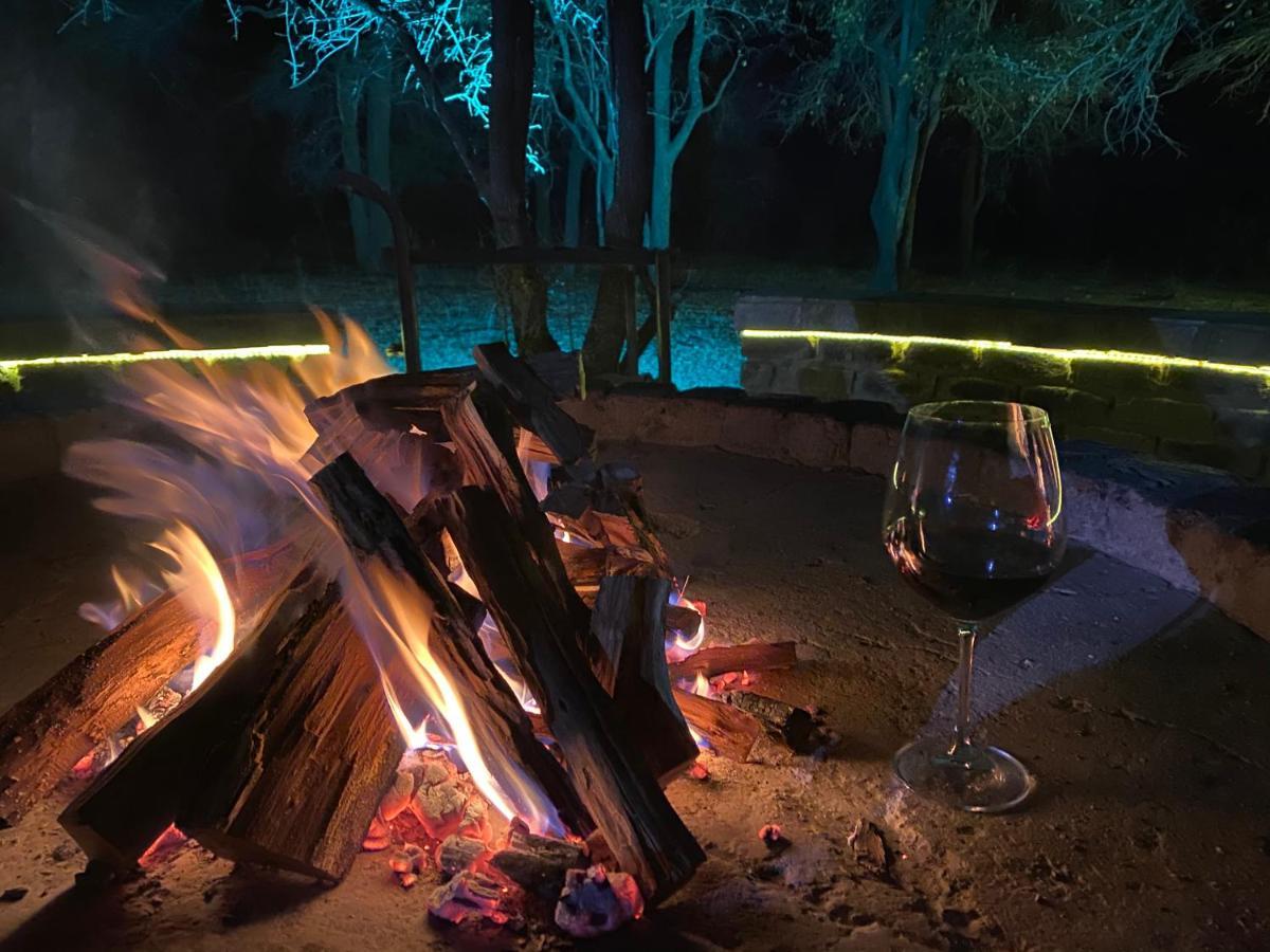 Twiga Lodge Mabalingwe Bela-Bela Bagian luar foto