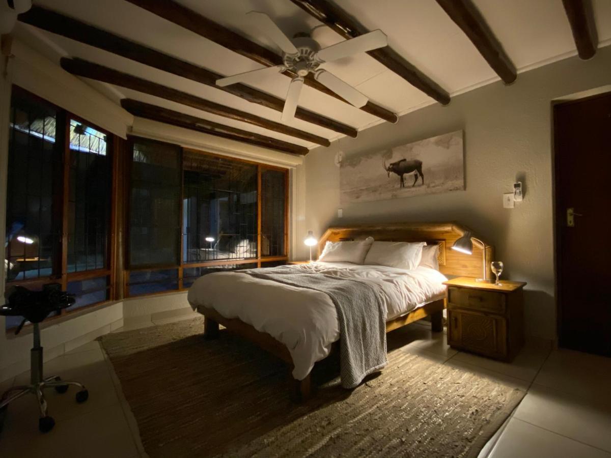 Twiga Lodge Mabalingwe Bela-Bela Bagian luar foto
