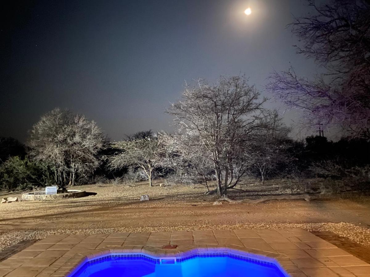 Twiga Lodge Mabalingwe Bela-Bela Bagian luar foto